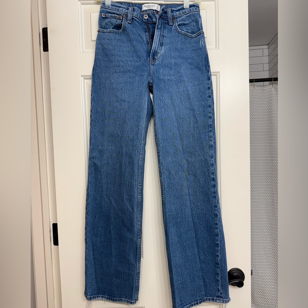 Abercrombie & Fitch The 90’s Relaxed Jean